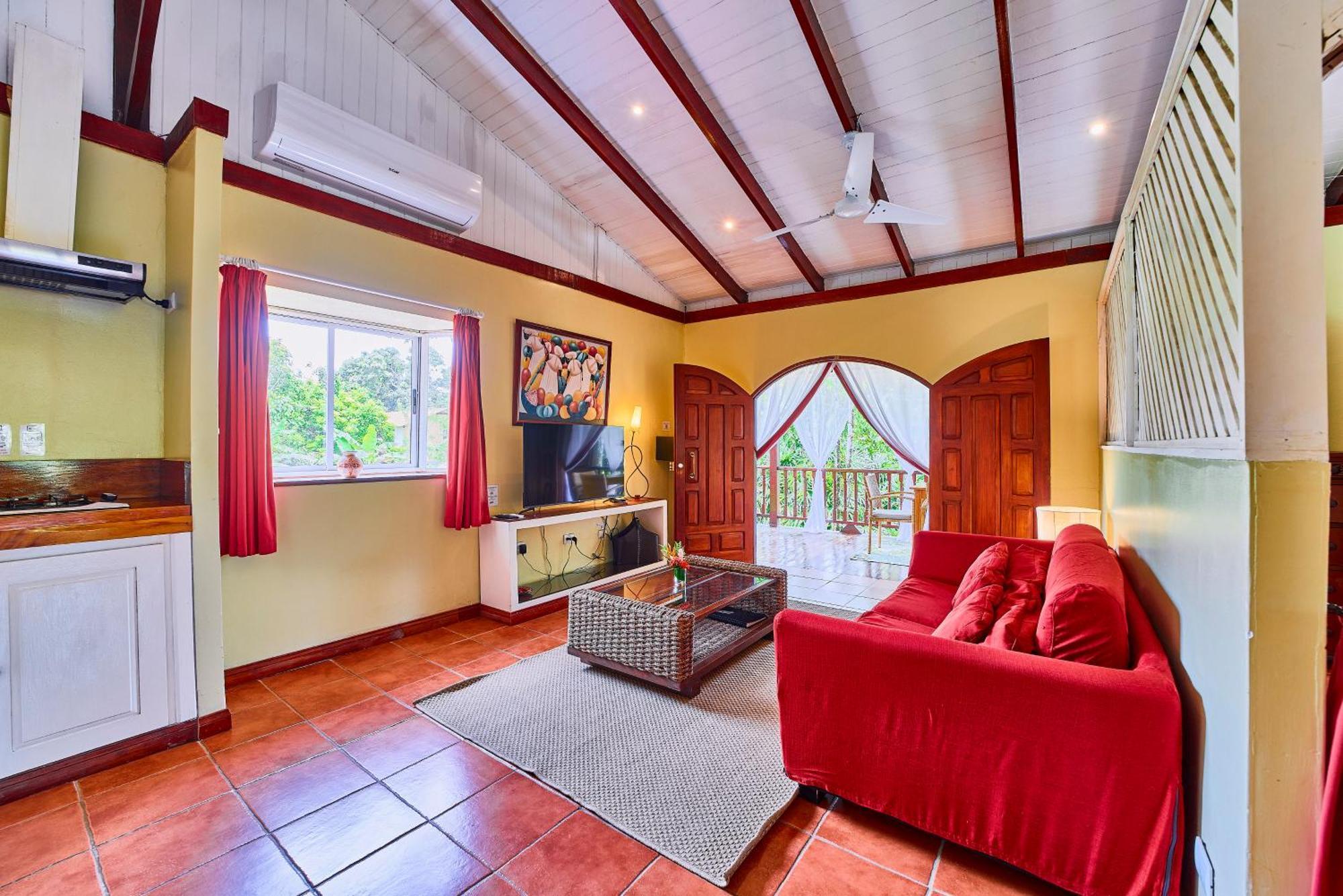 Hotel El Encanto Cahuita Luaran gambar