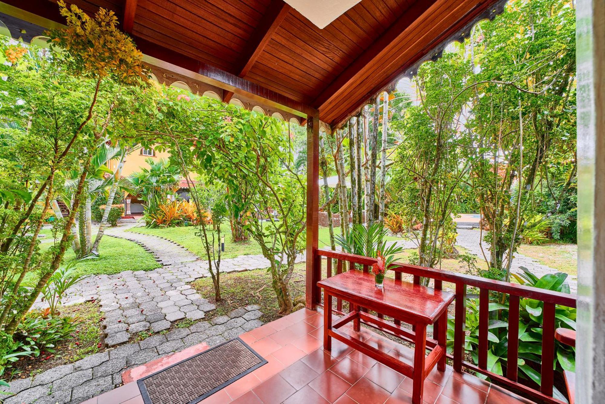 Hotel El Encanto Cahuita Luaran gambar
