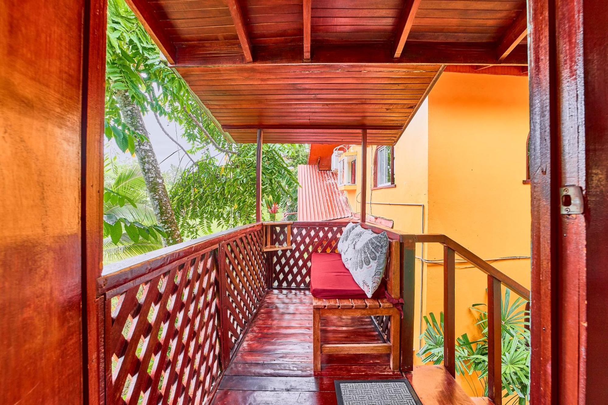 Hotel El Encanto Cahuita Luaran gambar