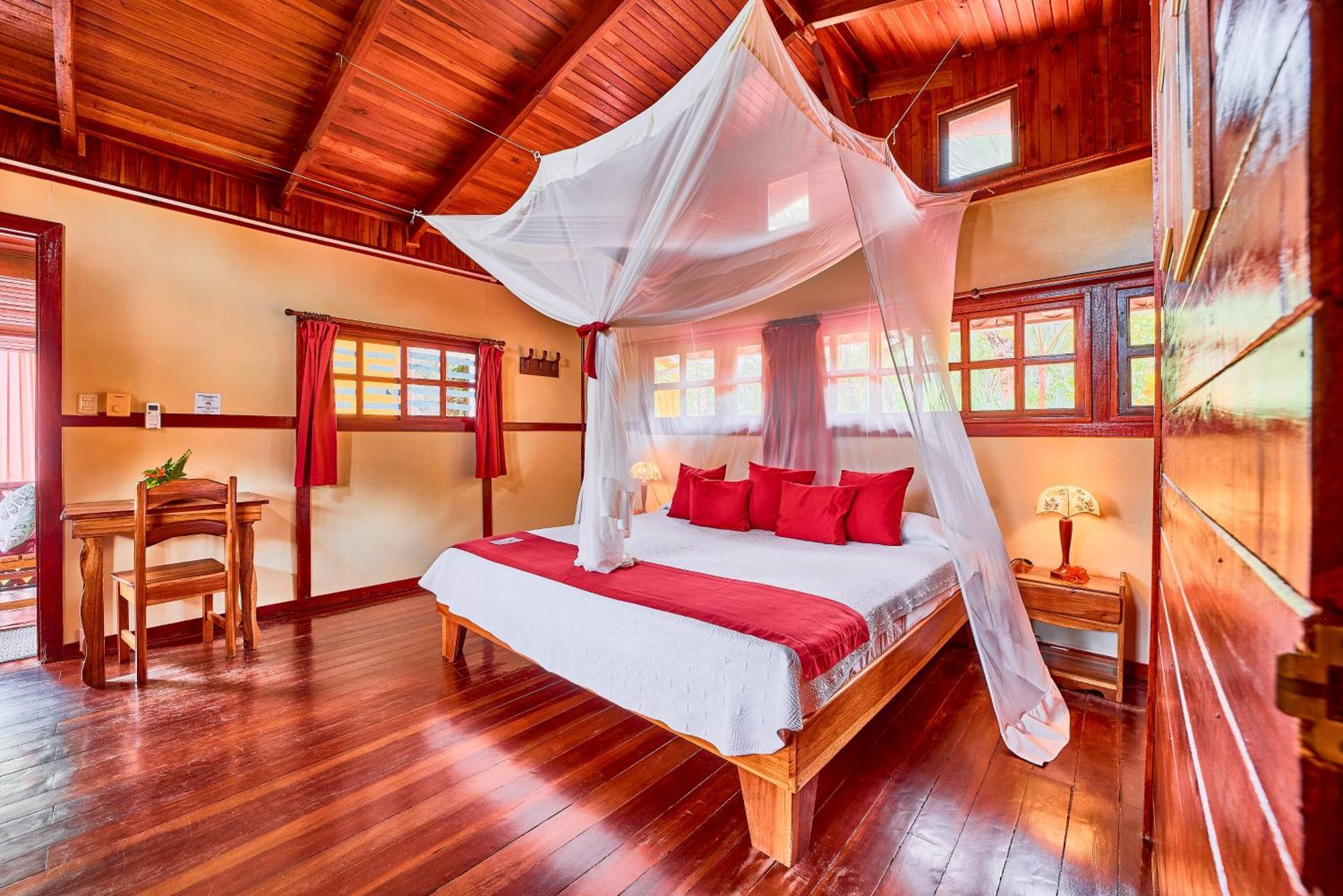 Hotel El Encanto Cahuita Luaran gambar