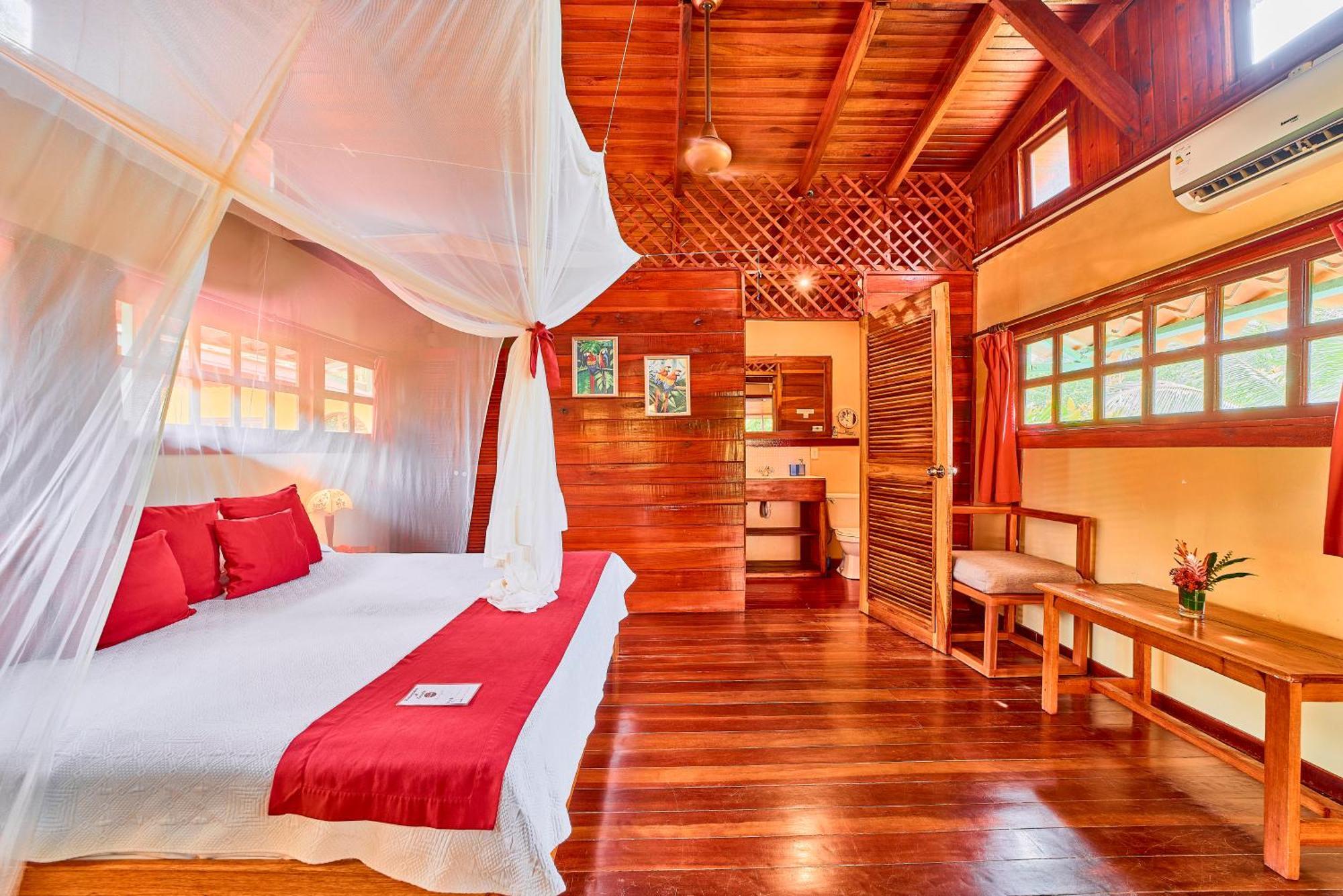 Hotel El Encanto Cahuita Luaran gambar