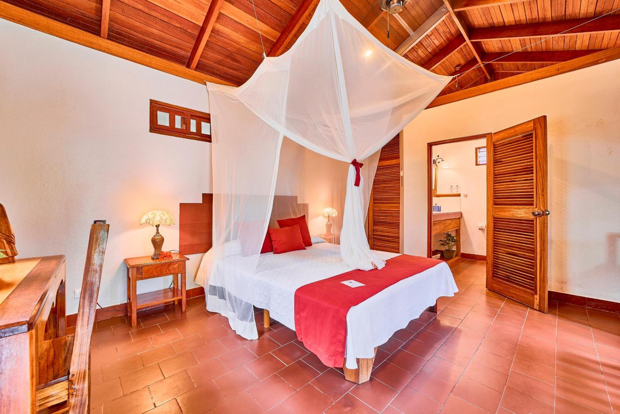 Hotel El Encanto Cahuita Luaran gambar
