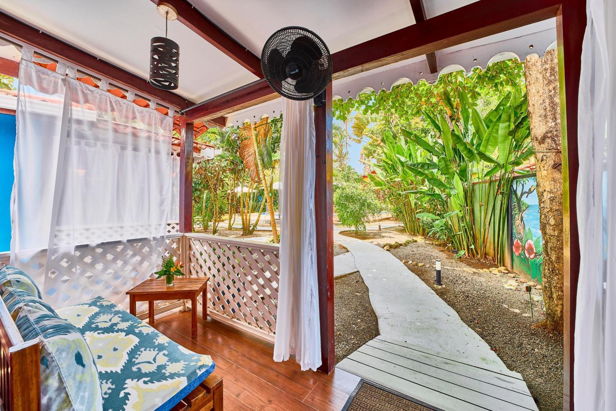 Hotel El Encanto Cahuita Luaran gambar