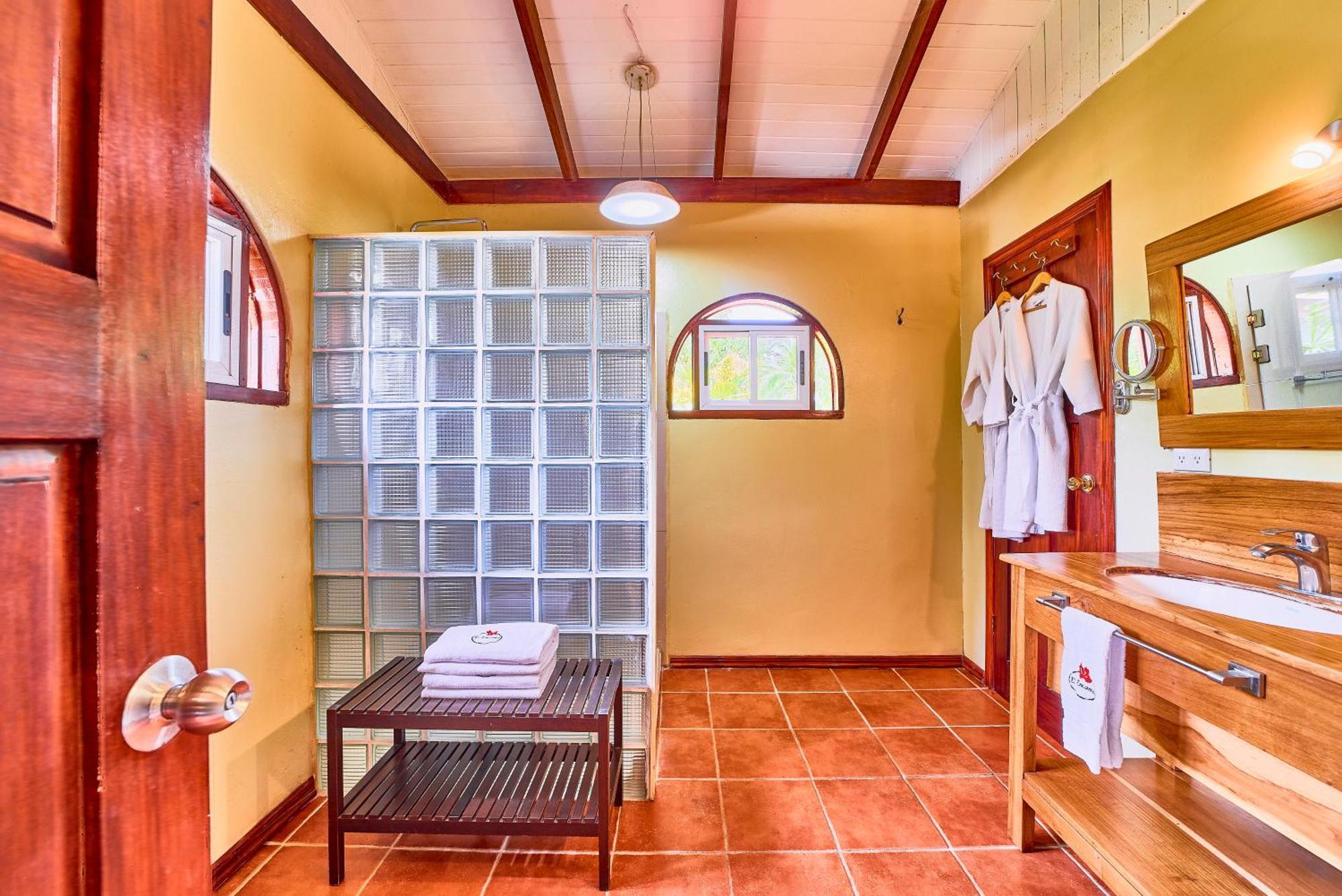Hotel El Encanto Cahuita Luaran gambar