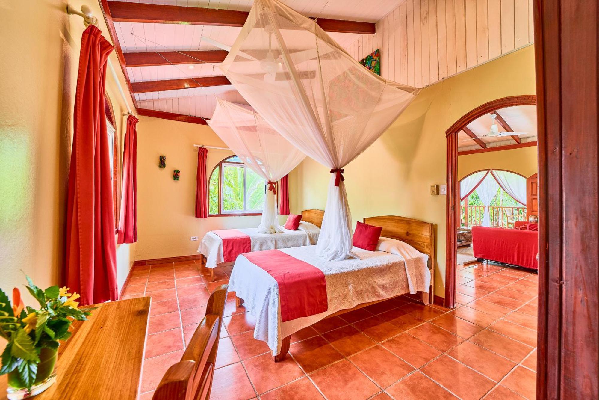 Hotel El Encanto Cahuita Luaran gambar