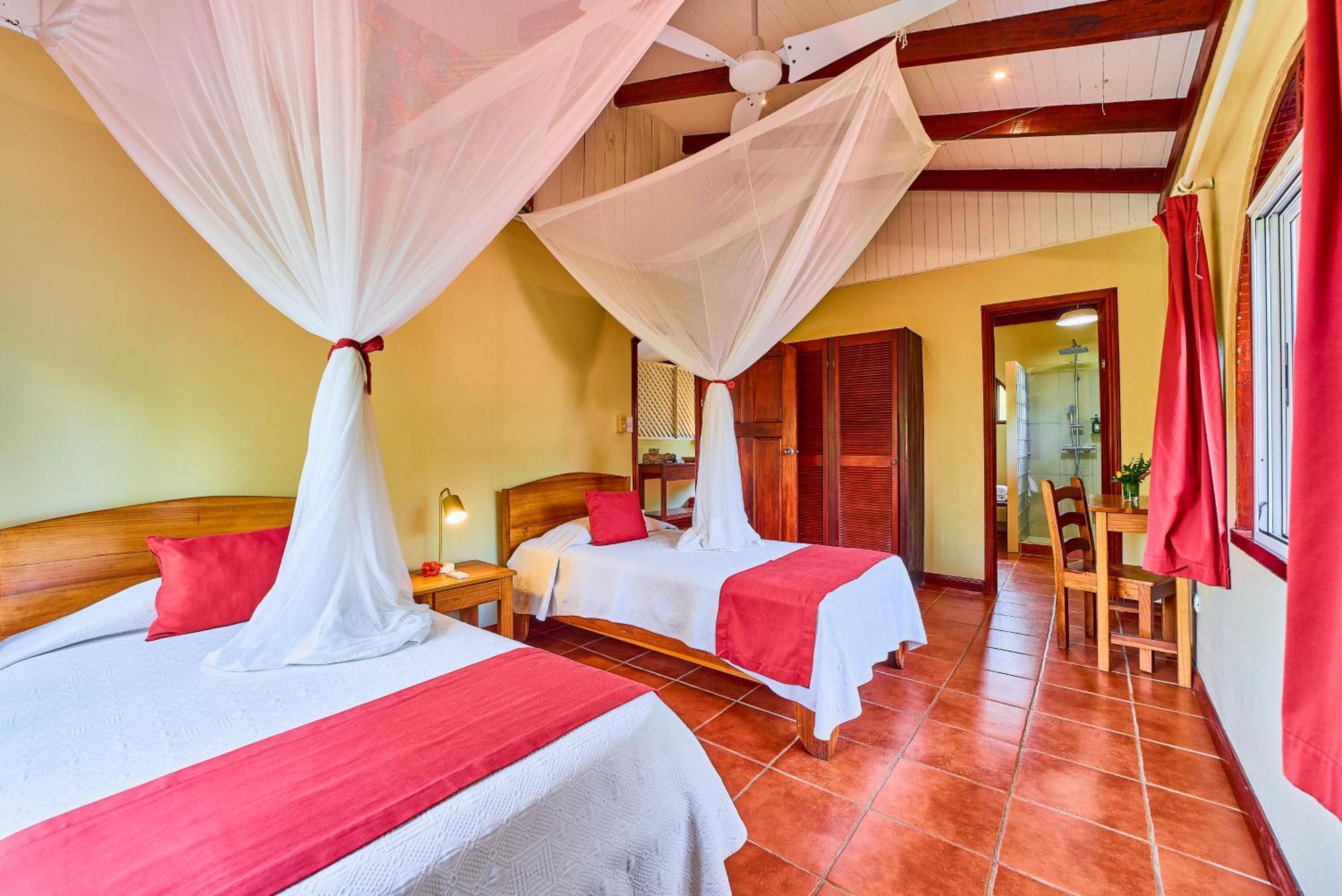 Hotel El Encanto Cahuita Luaran gambar